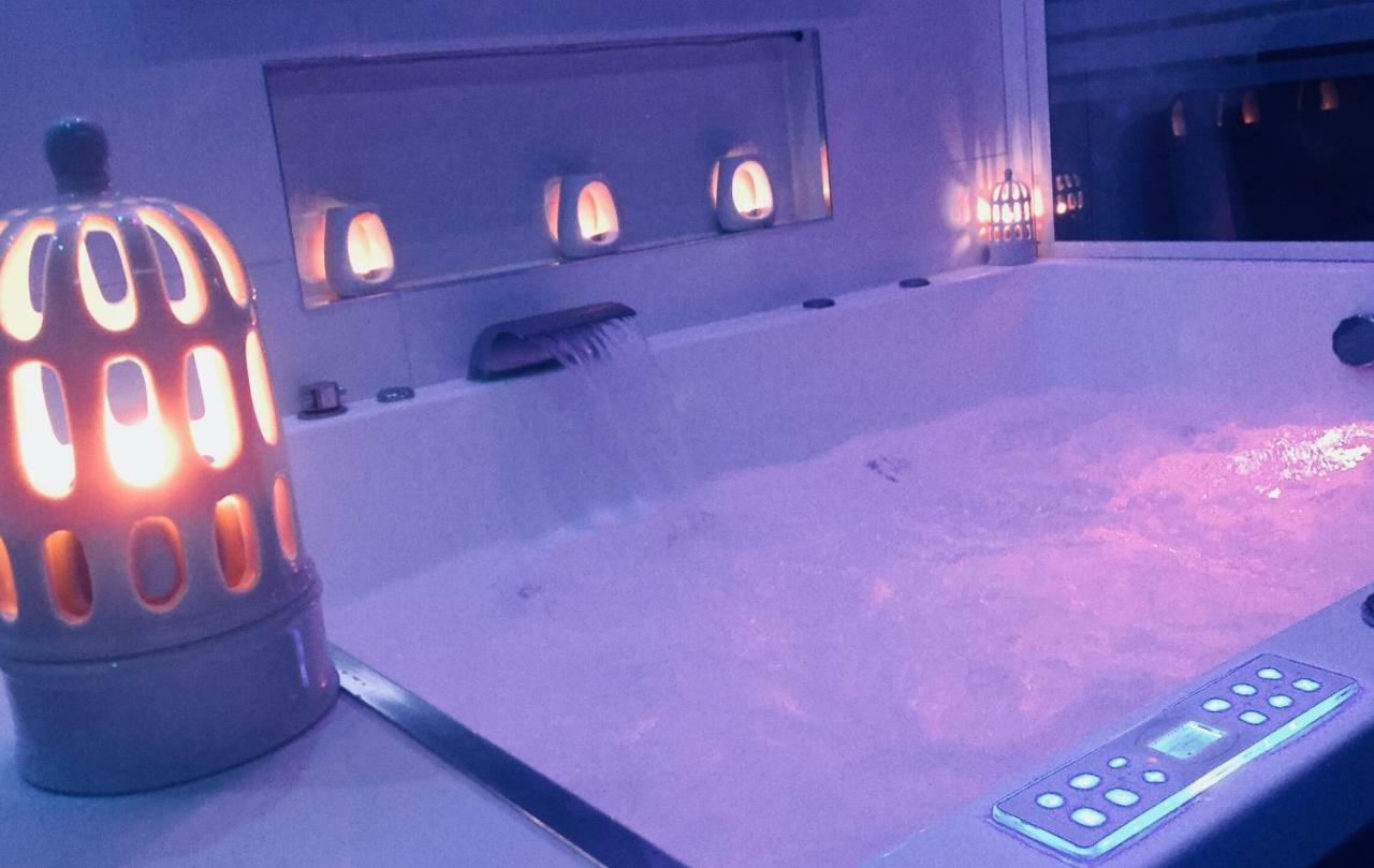 Appart' Spa Et Sauna Privatif Au Coeur De Beaune Dış mekan fotoğraf